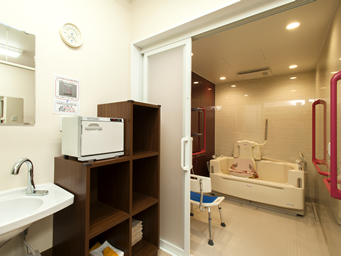 施設設備・介護浴室